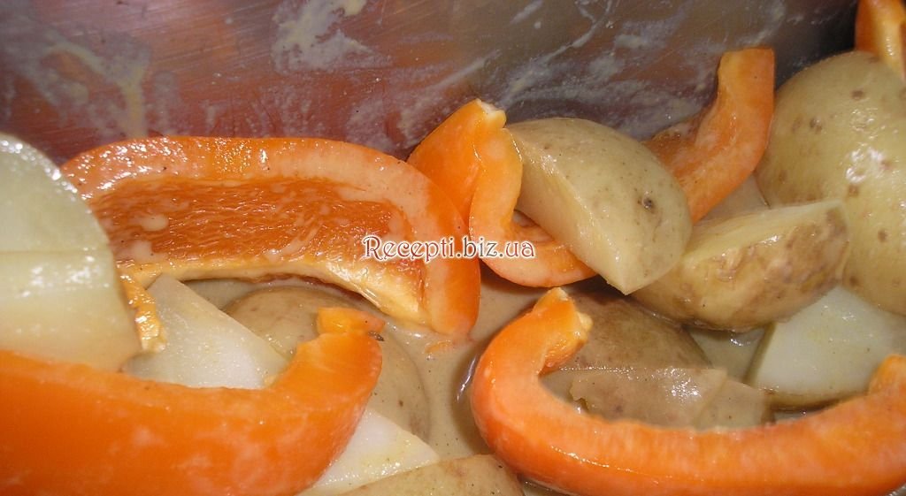 Печеня зі свинини з вершково-гірчичним соусом Картопля
