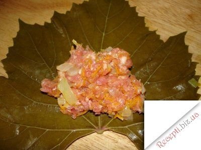 М'ясо у виноградному листі Масло рослинне