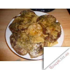Фото - М’ясо у соєво-часниковому маринаді і сирному клярі