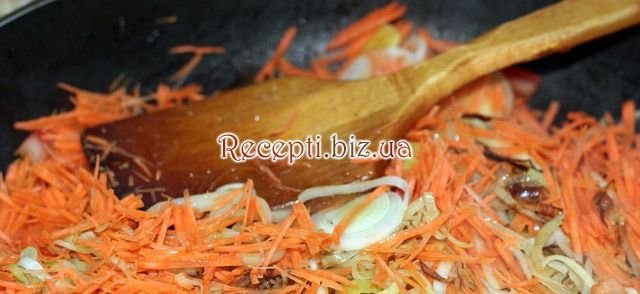 Спагеті з соусом із кролика Морква