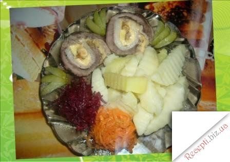 Пікантний Орєхово-сирний рулет з салатом по - корейськи Масло вершкове