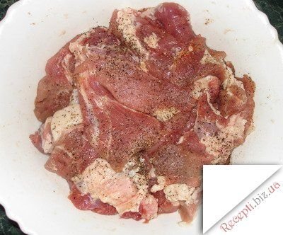 М'ясо під сирною шубкою інгредієнти
