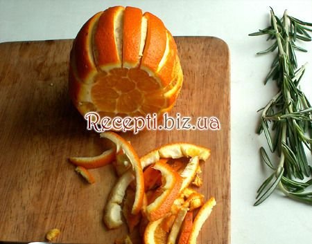 Яловичина з апельсинами і розмарином 