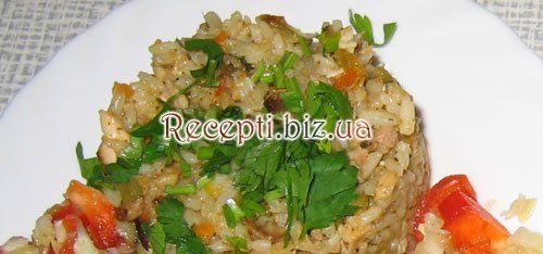 Рис з овочами і курячим соусом