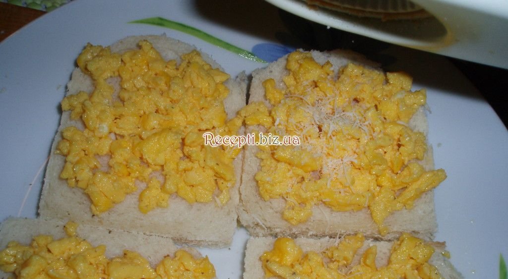 Яєчні бутерброди Сіль