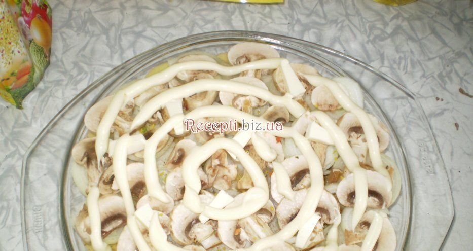 Вкуснячая картопелька в мікрохвильовці Майонез
