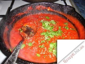 фото Індичка в рисовому папері під томатно-м'ятним соусом