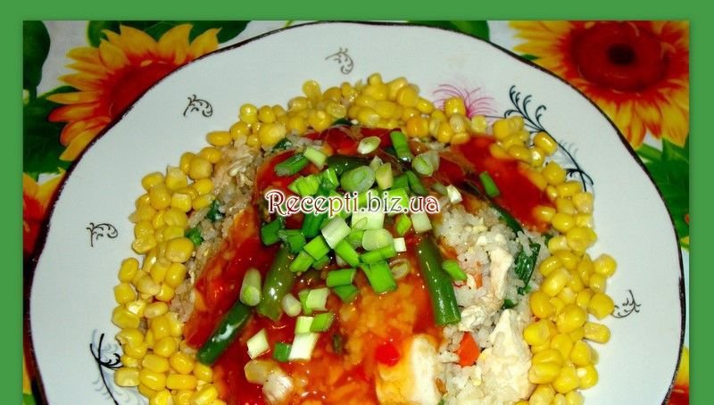 Рис з куркою і овочами Цибуля ріпчаста