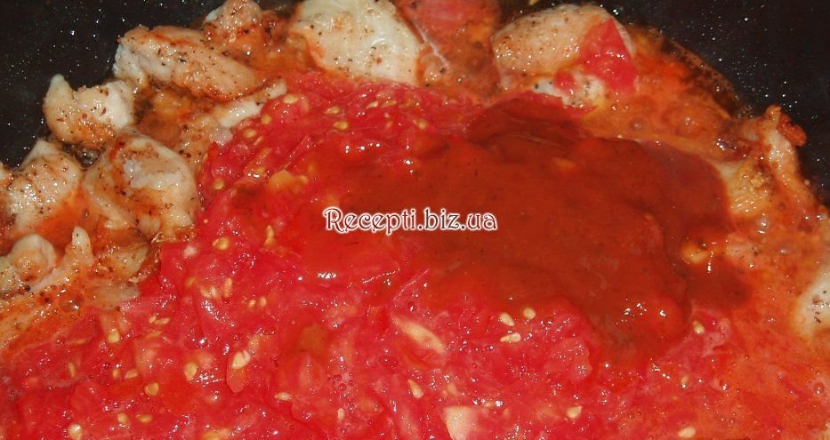 Філе куряче з помідорами Часник