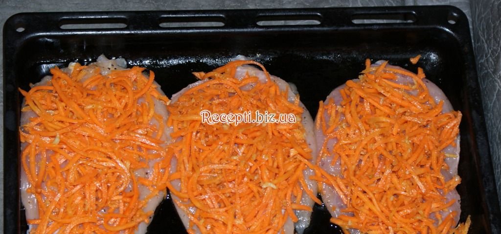 Філе куряче з корейської морквиною 