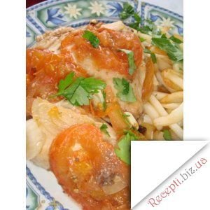 Фото - Запечена курка у соусі із помідорів