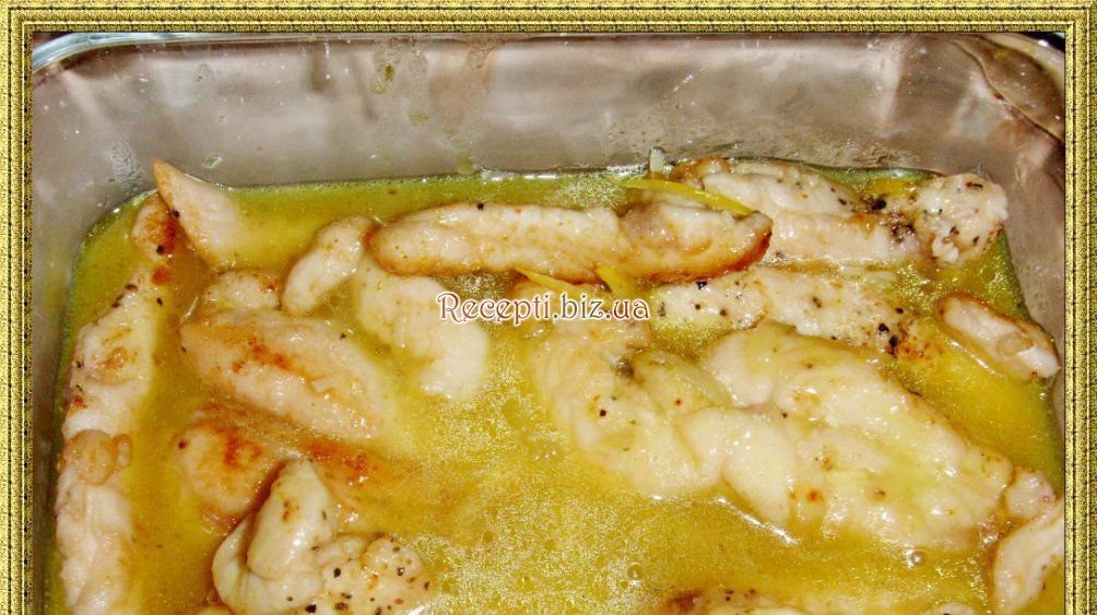 Лимонне куряче м'ясо запечене в духовці Розмарин