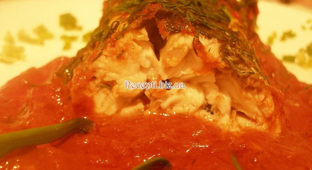 Риба в томатному соусі Цибуля ріпчаста