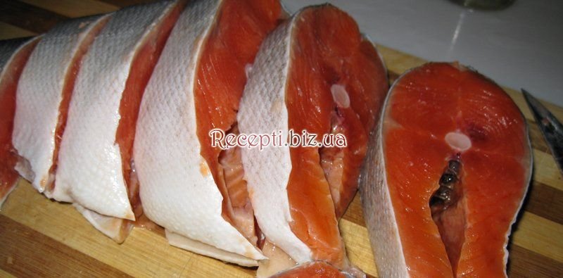 Червона риба під сирним соусом інгредієнти