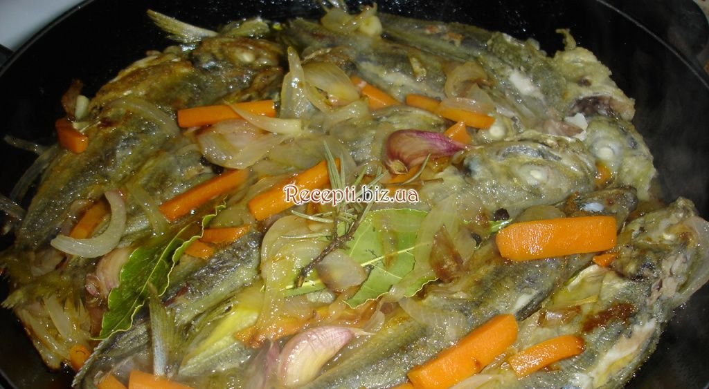 Скумбрія в маринаді ескабече (escabeche) Скумбрія