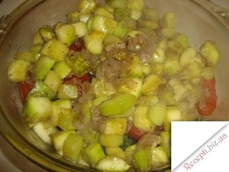 Tomate com legumes (томати з овочами) Сіль