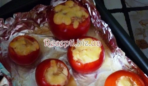 Фаршировані помідори Помідор