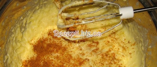 Запечeнний солодкий перець фарширований пікантним картопляно-курячим каррі Масло вершкове