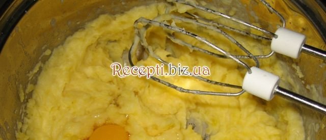Запечeнний солодкий перець фарширований пікантним картопляно-курячим каррі Молоко