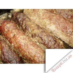 Фото: Рулетики із яловичини із кедровими горіхами