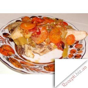 Фото: Курча з овочами, тушковане у фользі