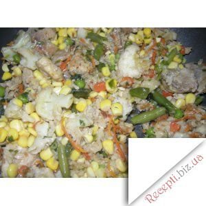 Фото: Курячо-рисово-овочева вечеря