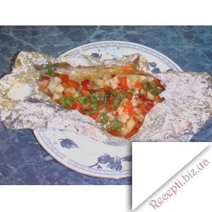 Фото: Риба з овочами, запечена у фользі
